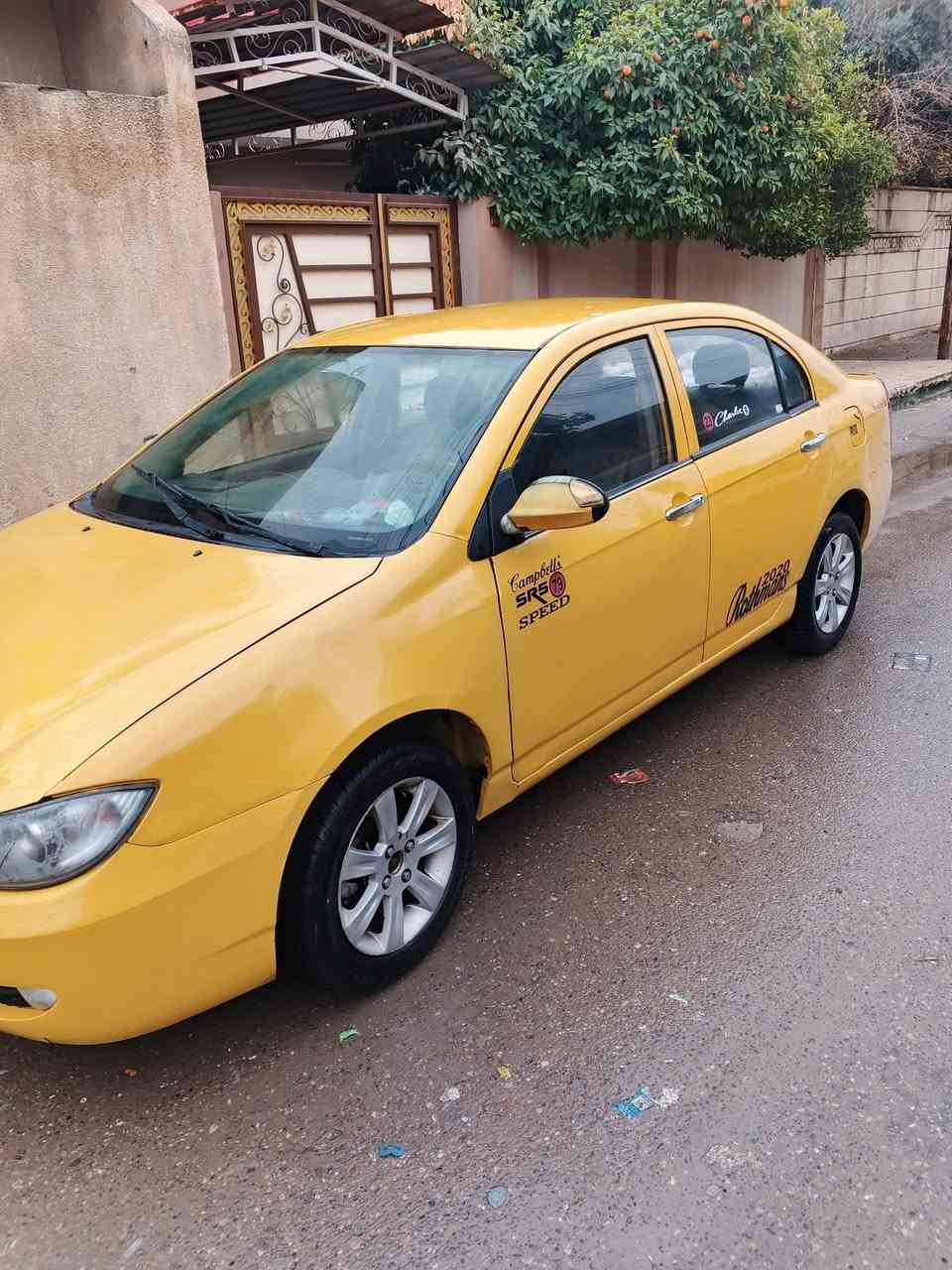 السلام عليكم
ليفان 2011 رقم بغداد  سنوية ,,23  كابون مامسجل   محرك معمر جديد الاصلي كير عادي الكشر كدام العين تلقيطات تكسي  السعر 35 وبيها مجال مكان السيارة الموصل حي سومر  112  نهاية خط الكيات شرط الوكالة والتحويل 
***********
