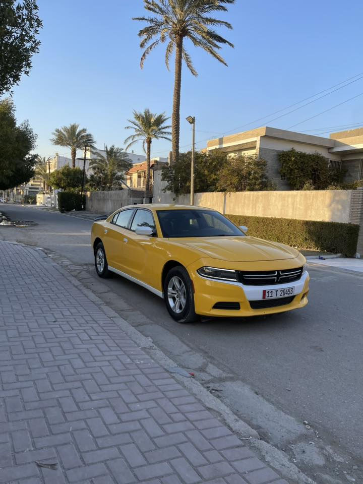 السلام عليكم
من رخصة الأدمن مُحترم ..
للبيع سيارة جارجر موديل 2017 مرمزة 2018 أمريكي اصل 
السيارة كفالة عامة .
مواصفات السيارة معرفة sxt .
رقم السيارة بغداد بأسمي تحويل ثاني يوم .
مكينة السيارة 6 سلندر /3600v .
موقع السيارة بغداد.
السعر 167 وبيها مجال للشراي .
للتواصل والاستفسار على الرقم فقط غير متواجد على الفيس .
الرقم/ ***********
