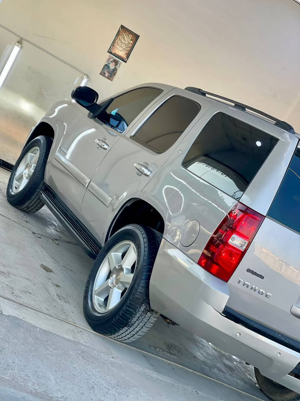 تاهو موديل 2008ادوات سعره 85 بلناصريه ***********
