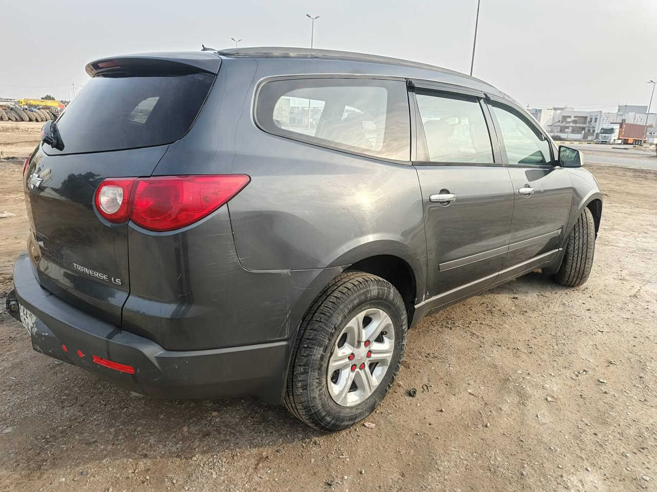 السلام عليكم شوفر ليت ترافرس موديل 2009 لون نفطي مكفوله بس باب الجنطه بي شويه صبغ رقم أربيل
 مكينه وكير تبريد تدفئه كهربائيات كلهن مكفولات تخم تاير جديد السعر 90 بيهه مجال
نقصهه بس باور
***********
