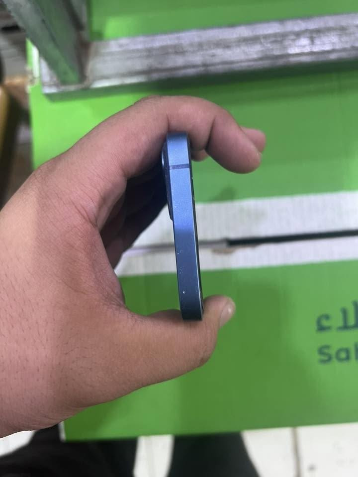 13 Blue 128GB

🔹 اللون: أزرق
🔹 السعة: 128GB
🔹 صحة البطارية: 93%
🔹 نسخة أمريكية A2482
🔹 الجهاز نظيف جداً، خدوش استخدام بسيطة جداً
🔹 جميع الوظائف تعمل بكفاءة بدون أي مشاكل
🔹 مع الكيبل الأصل


**إذا كنت صاحب هذا الإعلان وتريد حذفه لأي سبب، رجاءا أرسل رسالة إلى الدعم الفني**