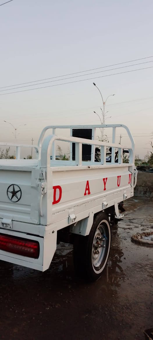 سلام عليكم ستوته للبيع موديل 14اوراق أصولي شاصي لا لحيم ولا خياس محرك توني شديته السعر مليون وست ميه وبيه مجال بسيط ***********وانه بخدمت الشراي
