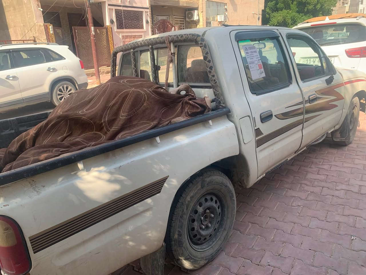 للبيع بيكم دبل قماره ٢٠٠٢ مصبوغه عام *********** السعر٦٥ورقه مكاني بغداد رقم بغداد بسمي
