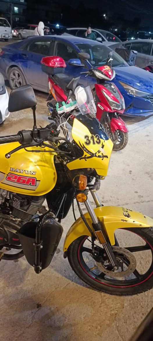 دايوان نفخ 200 موديل 22 نازلة 23 المكينة ما ممدود عليهة سبانة دهن كلة موتل المكينة ناعمة كلش مشتغلة دلفري شهرين بس رقم ديالى مشروع وطني تكدر تحولهة باسمك باي مرور  ممشاهة 27 الف رقم ***********
