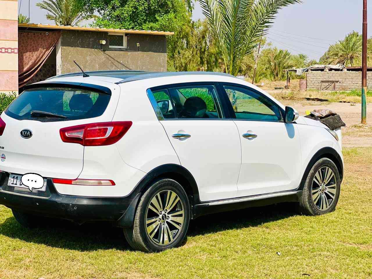 للبيع كيا سبورتج 2011 مكينة كير 
خير من الله تبريد ثلج بيها باب خلفي صبغ والباقي مكفوله ،،
فول مواصفات سعر 150 وبيها مجال مكاني بغداد حي الجوادين 
علي موازن 
 ***********
