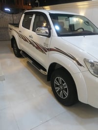 هايلوكس ١٤ • فور ويل • ماشيه ١٩٠