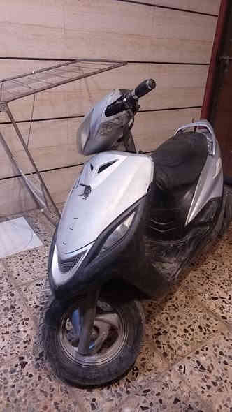 ماكس ١٤٠  مكينه ممفتوحه كلهه بلاديه دراجه كبريته محرك   الي ميعرف بيهن ويكسر  بحلال عالم لا يعلق رجان  دراجه نكره بكل وقت بيهه مكينه خير من الله   شغاله لانضوح لأ تبخير  شلعه  معدل دهن جديد      المكان غزاليه سعر  قفل ٢٥٠ مزنجر وتساب  ***********
