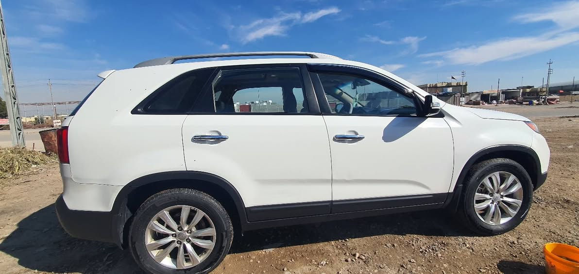 للبيع او مراوس
سورنتو 2011 خليجي بأسمي  ٧راكب محرك سته سلندر المرغوب 3300 فول مواصفات عدا البصمه ثلاث قطع تبريد
كير ومحرك خير من الله
تخم تاير جديد 
سعر 162بي مجال
***********
