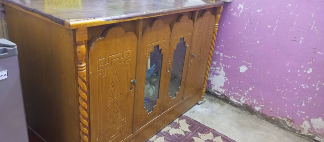 سلام عليكم كنتور وبوفيا للبيع كنتور 250 ولبوفيا 100 وبينه مجال


**إذا كنت صاحب هذا الإعلان وتريد حذفه لأي سبب، رجاءا أرسل رسالة إلى الدعم الفني**