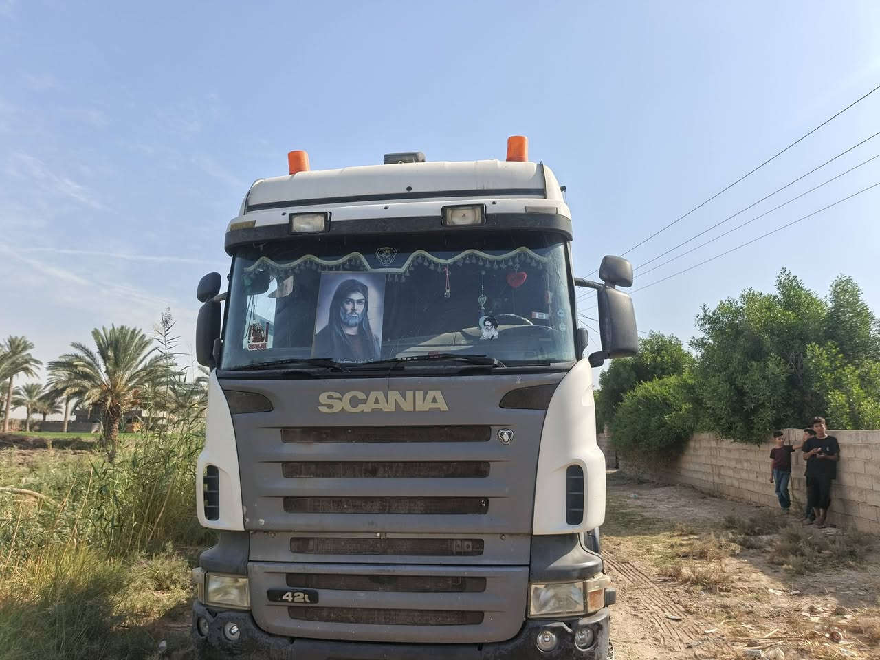 سلام عليكم  سكانيه بومه البيع جاهز مجهزه العمل اتصل ‏‪***********‬‏
