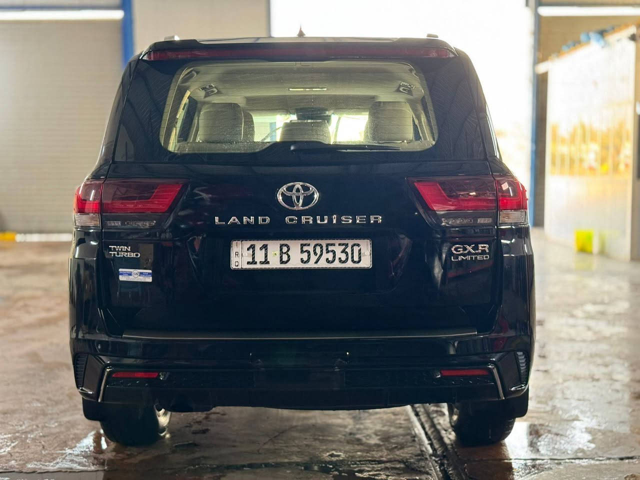 مراوس او بيع كفاله عامه 
 موديل 24 تون تيربو مواصفات معروفه لمتدد ماشيه ١١ الف 
***********
***********
