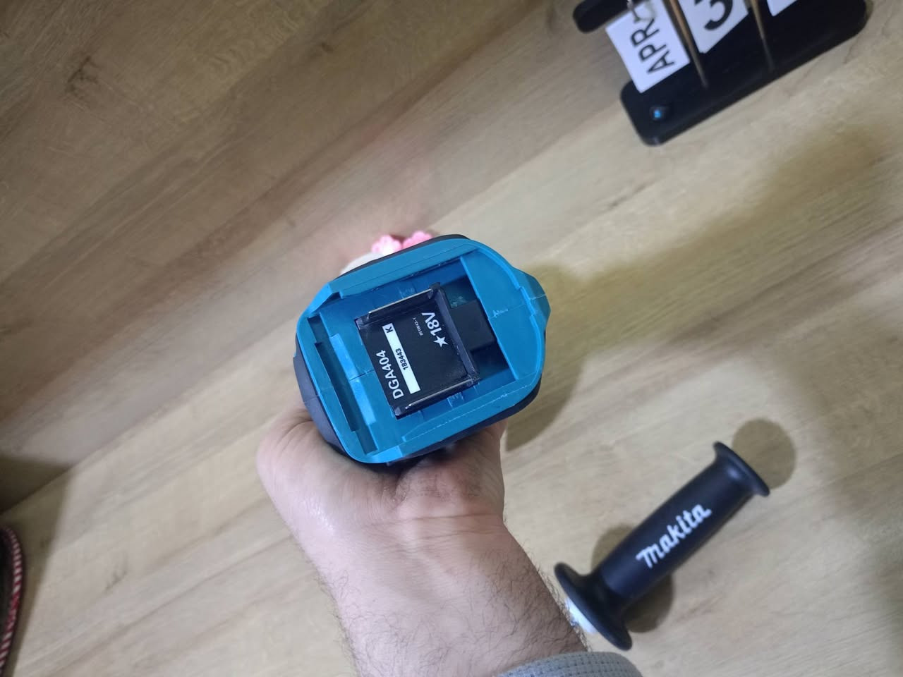 كوسرة ماكيتا أوروپى فارغ شرط شغال و فحص
40 الف توصيل موجود


**إذا كنت صاحب هذا الإعلان وتريد حذفه لأي سبب، رجاءا أرسل رسالة إلى الدعم الفني**