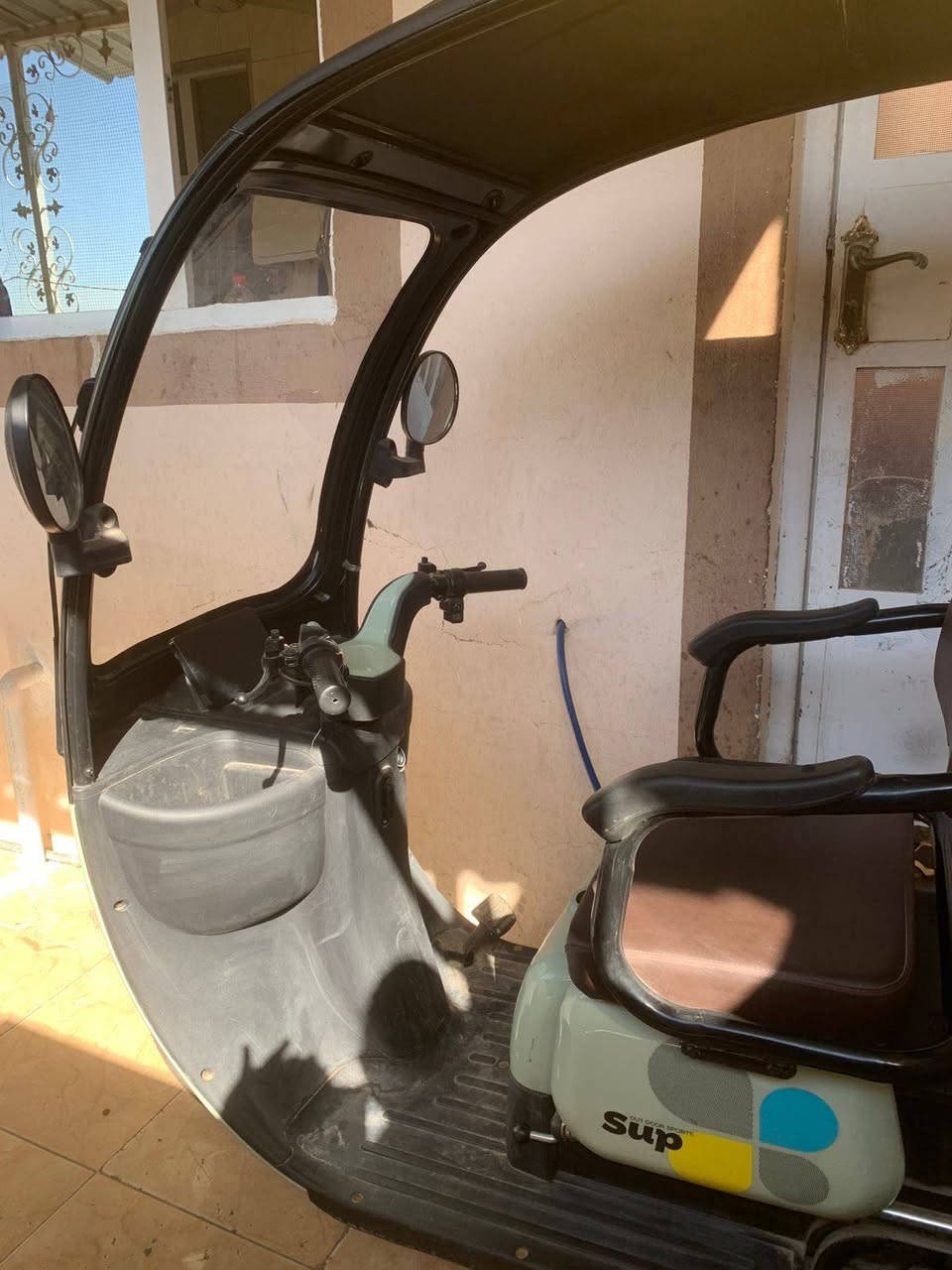 دراجه شحن جديدة 100ب100 5بطاريات تحمل 3 نفر الماس احسن نوع


**إذا كنت صاحب هذا الإعلان وتريد حذفه لأي سبب، رجاءا أرسل رسالة إلى الدعم الفني**