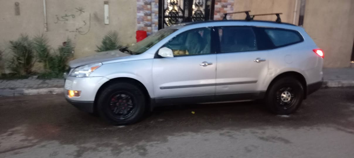 شفر ترافلس 2009 السياره شوف العين السياره مكينه كير كفاله تحويل ثاني يوم للاتصال *********** واتساب وشريحه السعر 75
