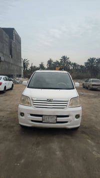 تيوتا نوها • ٢٠٠١ • أبي الخصيب