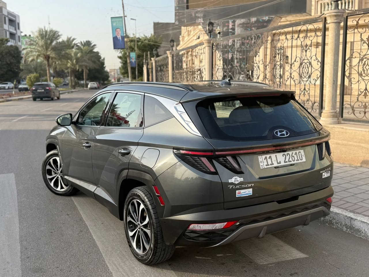 سلام عليكم 
توسان موديل 2023 هاييرد
وارد امريكي حادث جاملغ وباب 
موصفات برستيج اعلى موصفات بلتوسان 
بنراما كامرات360 درجه تتقدم بلصمه تدفئه تبريد مقاعد رادارات جنطه كهرباء واهاي موصفات 
ممشى السياره 30 mi السيارة جديدا مناقصه اي شي مكانه شارع فلسطين السعر 193$ للاستفسار***********
