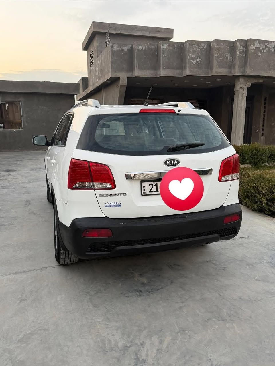 السلام عليكم
سورنتو 2012 خليجي رقم سليمانيه الجديد تريد تحويل اوً وكاله 

محرك ٤ سلندر كير ومحرك مكفولات 

قطعتين تبريد 

٧ راكب 

بيهه قطعه وحده صبغ البنيد فقط 

والسونار موجود بالصور 

السعر / 137$ وبيهه مجال بسيط 

للاستفسار 

‭٠٧٧٢ ٧٥١ ٤٤٧١‬

‭٠٧٨٠ ٠٠٣ ٢٢١٢‬
