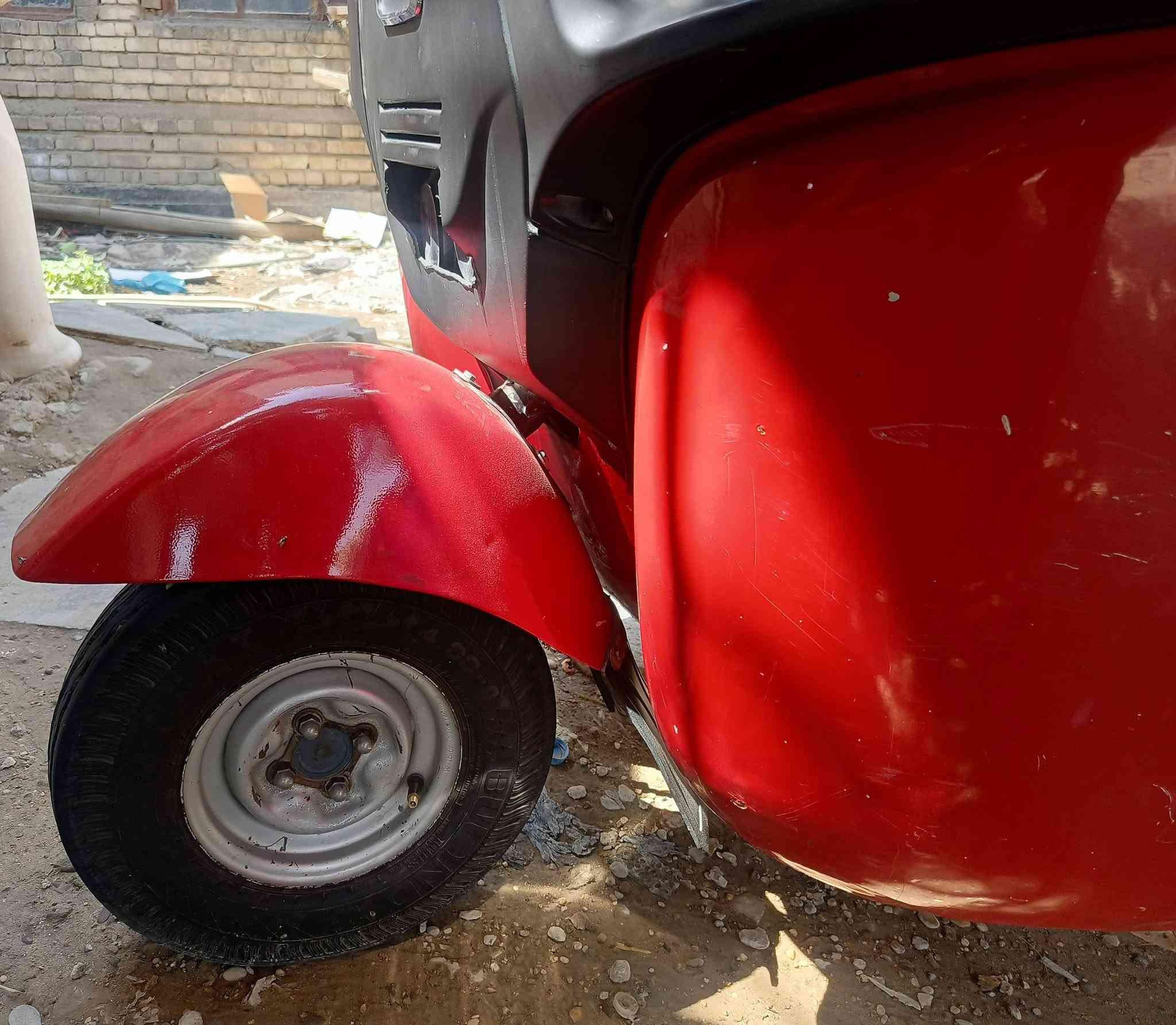 السلام عليكم تيك توك للبيع 22 شهر 11 كفاله عامه شخطه بسيطه بالصفحه مبينه بالصوره رقم بغداد انجليزي باسمي تحويل مباشر سعر 9 وبيها مجال تخم تاير دوشمه جديده مسجل جديد درع جديد سيبايا جديده عنوان بغداد رقم الهاتف في واتساب ***********
