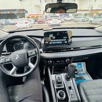 ميتسوبيشي اوتلاندر فول ماعدا فتحة SE موديل 2023 صنع ياباني اصلي *محرك ...