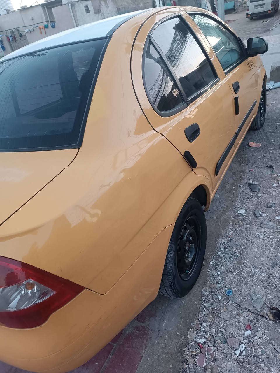 السلام عليكم طيبه موديل 2016 رقم بغداد نكليزي مكان سياره كربلاء المقدسة مكفوله من ضربه وصبغ بيها باردات بسيطات سياره جاهزه حداديه صدر وخلف جديده تخم تاير جديد تبريد تدفئة شغالات توني مسويهن جدد سياره ماعوزها شي كير مكينه مكفولات السعر 43 وبيها مجال للتواصل انتصل ع رقم الهاتف ***********
