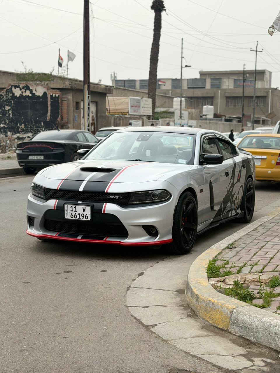 سلام عليكم للبيع جارجر دايتونا ٢٠١٩ سيارة فول اعلى مواصفات رادار امامي فتحه فول للأخير فجوج برمبو ويل خسفه لد إضافي متحرك عليه عدسات 4K نهاروعليه إضافات كير محرك كفاله من الفتح وتبديل وكلشي حادث أبواب ٢ فقط تبديل بجم كبس ضهر كبس ايرباك برده فقط سيارة جاهزه بدون اي نقص نهائي رقم بغداد نكليزي بسمي سنوية هزه جدد صور سونار والحادث خاص اي استفسار *********** السعر ٢١٠ ورقه سعر مناسب مجاله جدا قليل
