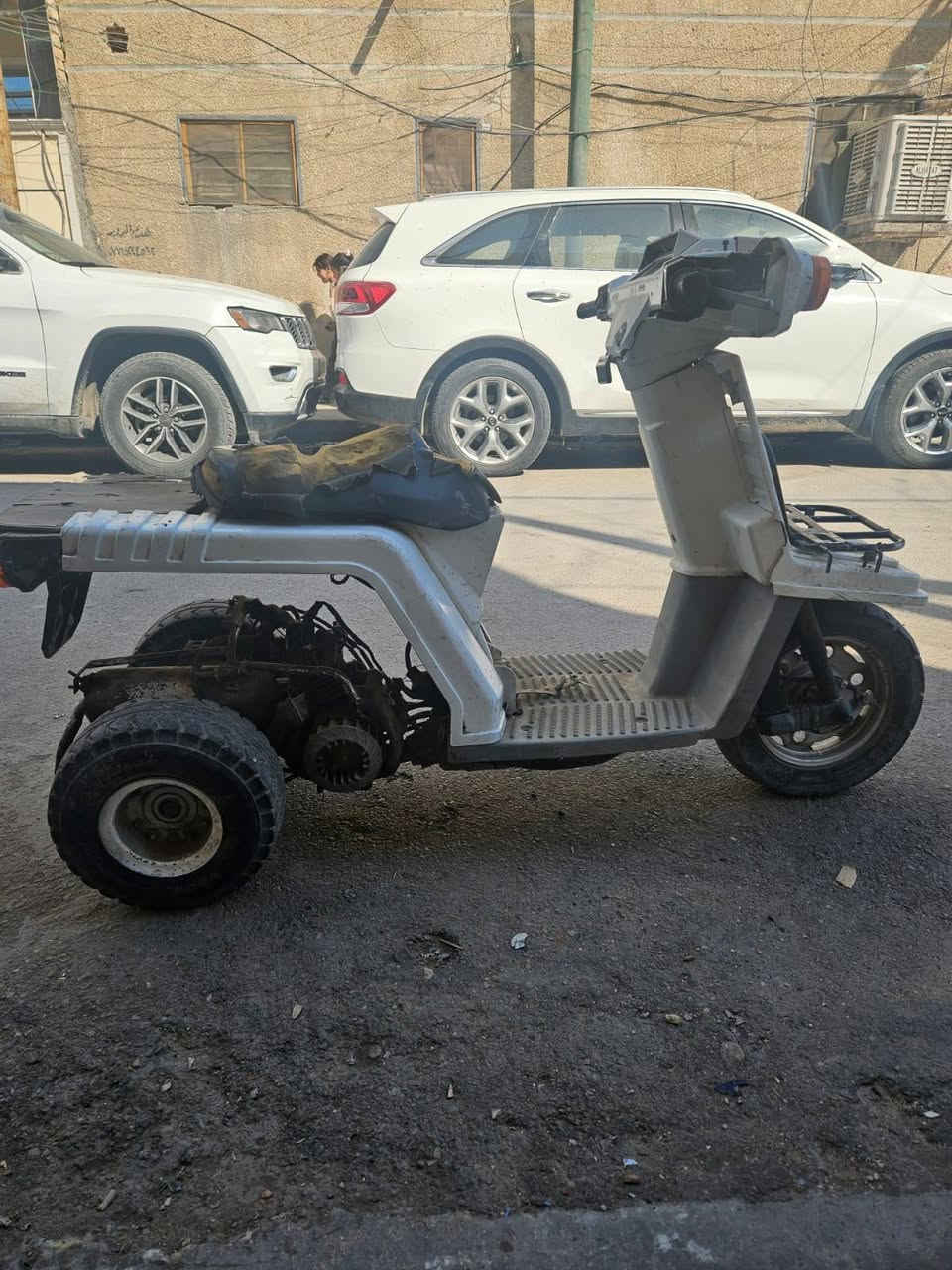 السلام عليكم دراجة 60 بيكم ثلاثة تايرات دراجة متروكة وطافية ابيع كوم حديد مكان الدراجة الوشاش السعر 100 ***********
