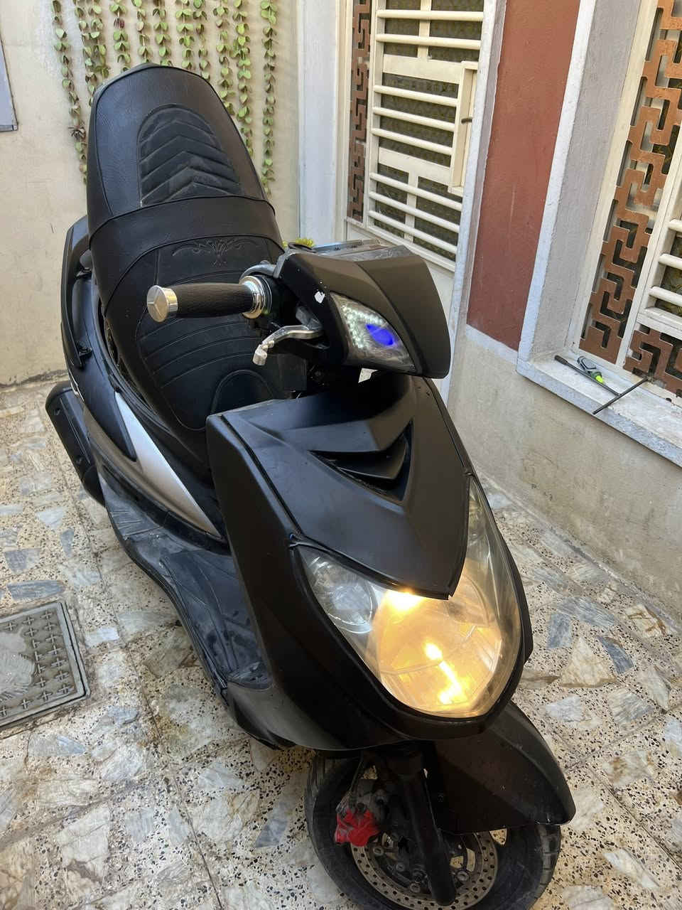 سكنس فحل للبيع دراجة كامله ومكفوله تشغيل سلف وهندر كهرباىيات كلها شغاله مفاتيح ثنين السعر 675 مكاني بغداد المشتل ***********
