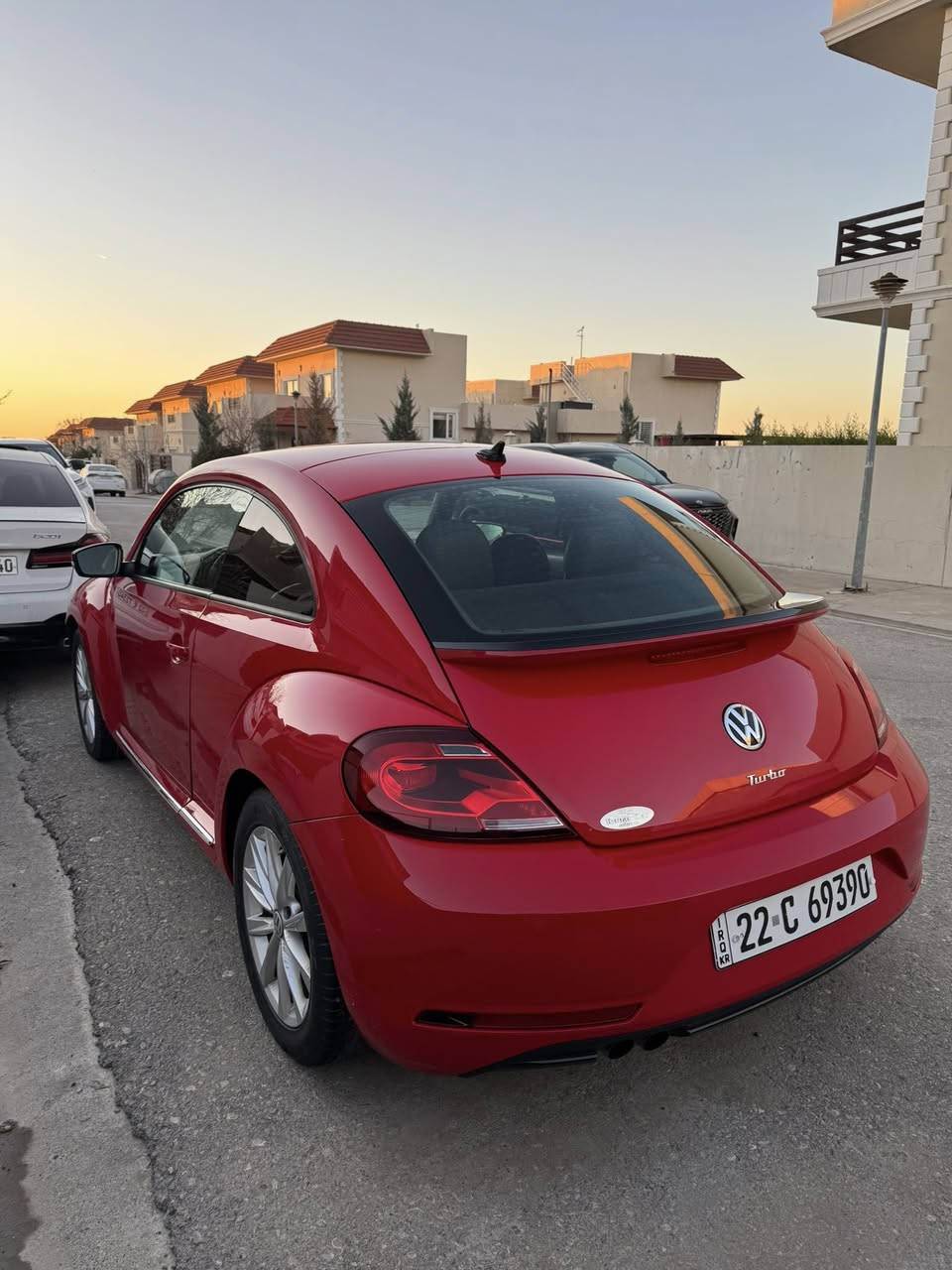 بيتل 2018 للبيع مواصفات بصمه جلد حادثها امريكه بنيد وبل عراق انطخت الباب يعني بنيد صبغ + باب السكن
بدون دواخل
سعر ١١٠  
***********
