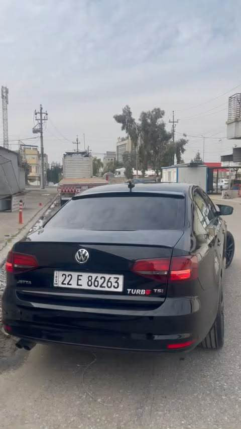 بەناوی خودای بەخشندەو میهرەبان 
جیتا 2016 ڕەنگی ڕەش
مەکینە 18 تۆربۆ 
کوشین جلد
کوشین هیتەر 
بەسمە 
سوکان ڤۆڵیۆم
گێر مەکینە کارەبایات بە شەرت
بۆنیت و چامرغ نیو دەرکە سبوغە و هەندێک شوێنی ساردەکوتی هەیە
ڕسمی سۆنەر لە پۆست
ئێرباگ تەنها سوکان 
سەیارەكی بێ كێشەیەو زۆر رێكە 
نرخ ١٠٧ وەرەقەو مەجال
بۆ زانیاری زیاتر پەیوەندی بكە بەو ژمارانەی خوارەوە 
ژمارەی مۆبایل ڤایبەر واتسئاپ کۆڕەک
0️⃣7️⃣5️⃣0️⃣2️⃣5️⃣1️⃣2️⃣4️⃣8️⃣4️⃣
0️⃣7️⃣5️⃣0️⃣3️⃣9️⃣1️⃣6️⃣4️⃣3️⃣7️⃣ أربيل, العراق
