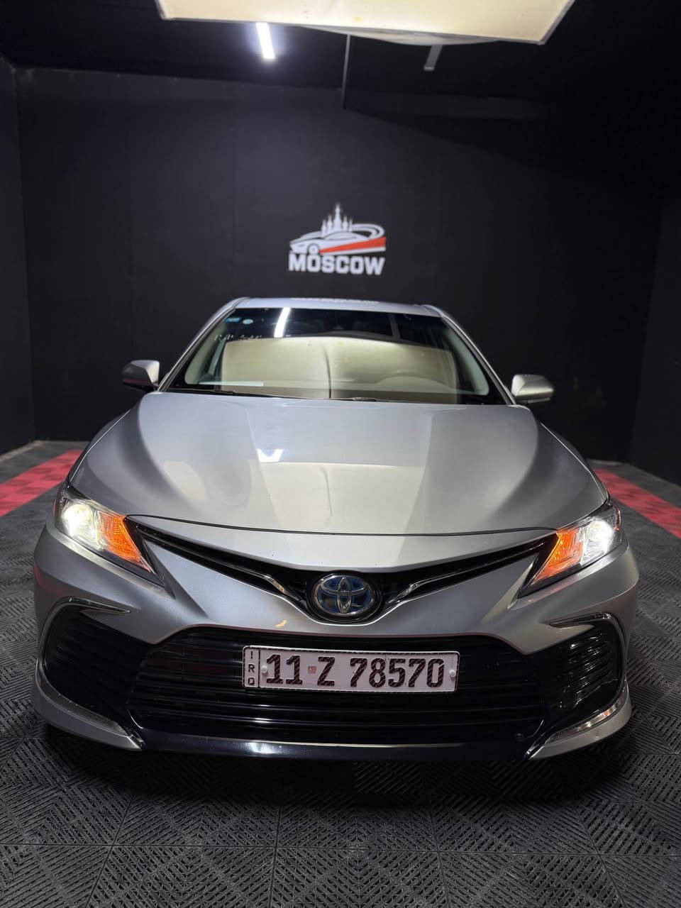 السلام عليكم

Toyota CAMRY LE 2024

السيارة للبيع او مراوس 

السياره مرقم بغداد 

السيارة ماشيه 16 الف ميل 

الموديل:2024

الفئة: le  هايبرد بصمه 

اللون: سلفر   

المحرك: 4 سلندر 2500

الضرر : جاملغ وبنيد تبديل ومصبوغ  

المواصفات: 

شاشة كبيرة 

بصمة تشغيل

باب بصمة

نقطة عمياء

رادار أمامي تفاعلي

رادار للاجتياز الجانبي

بريك ذاتي عندي تفعيل الرادار

تحديد مسار ذكي 

كشن كهربائي

لايتات اوتو زنون ولدات بلادي  

ثلاثة أنظمة للقيادة

سايد بريك بصمة + مفتاح الاوتو هولد 

السعر : 185 وبيها مجال قليل 

مكان السيارة كربلاء او بغداد  

شراي يتصل على الرقم :*********** او وتساب 

رقم الشاصي

4T1C31AKXRU629812 كربلاء, العراق
