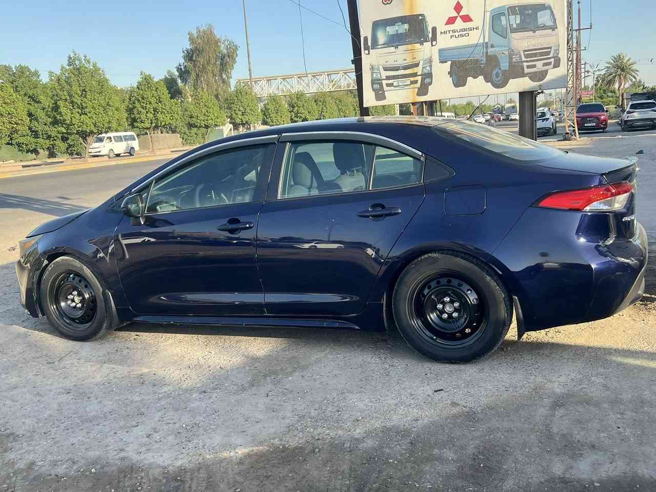 سلام عليكم كورلاة موديل ٢١هايربد امريكي حدث بجم بيهة رش الصندوك من امريكة سعر ١٢٥ بيها مجال ***********
