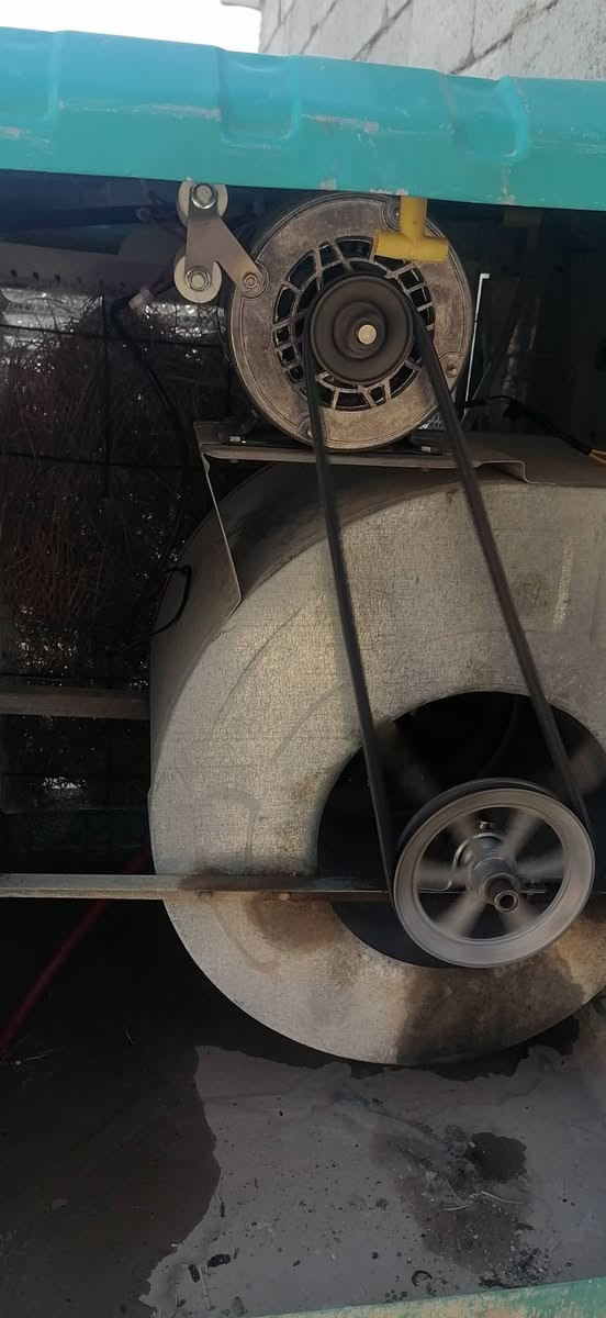 مبردات نضيفات للبيع الحديد نضيفه كلش ماطور جديد واتر بم جديد سعرهه ٨٠
البلاستك نضيفه تشغيل ريموت ليف نضيف نقصهه واتربم فقط تايرات مالتهه موجوده سعرهه ٨٠ تواصل خاص او اتصال ***********

