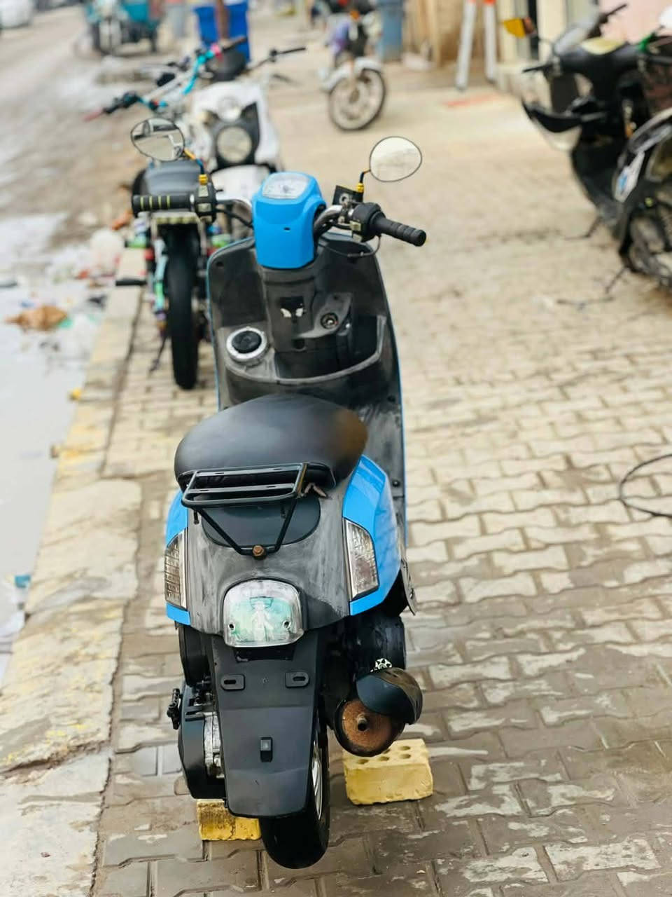 السلام عليكم دراجه بوليسي مكفوله كفاله عامه مكينه ما مفتوحه ملاحه كله وعليه تزويد مرايات يدات قبق عنبار وياله تجي وتفحص ما ناقصه اي شي السعر ،750


**إذا كنت صاحب هذا الإعلان وتريد حذفه لأي سبب، رجاءا أرسل رسالة إلى الدعم الفني**