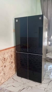 ثلاجة الحافظ 4 ابواب حجم 27 نظيفة جدا شرط الشغل سعرها 350 شراي يدخل خا...