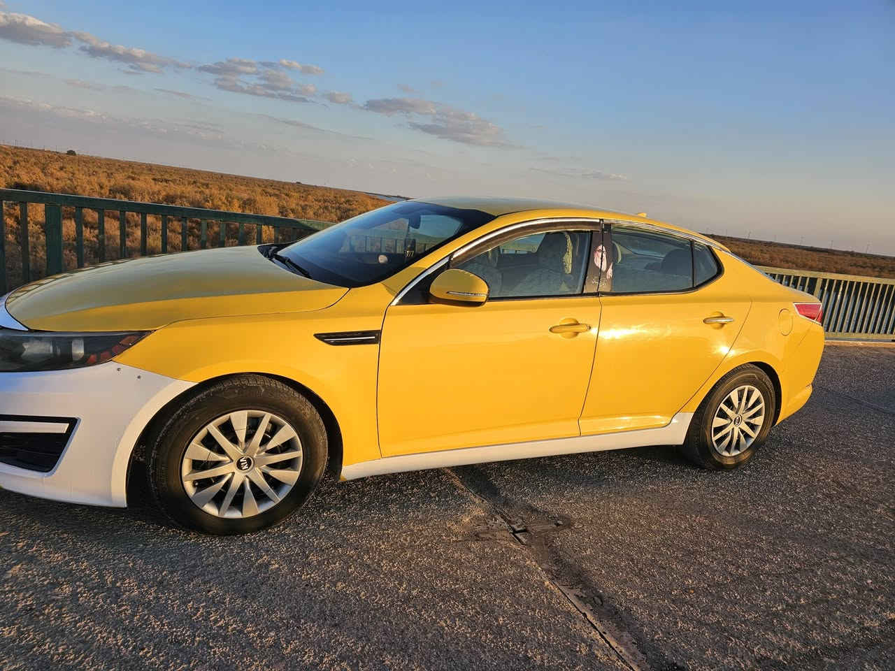 السلام عليكم
ياالله  السلام عليكم  اوبتيما 2012
تبريد  شغال خير من الله 
حدادية ٧٠من ١٠٠
تخم تاير 
شاشه  حوادث
نشره داخليه 
محرك GDR2400 
وارد أمريكي

السيارة باسمي تحويل ثاني يوم رقم انكليزي مصفرة هيئه وغرامات
خط بيها جبايش/ ناصريه 
خوان السيارة كفاله من الضربه والعيب الشرعي والمداور
العنوان ذي قار الجبايش المنار  السعر ٩٥ وبيه مجال
الرقم ***********
