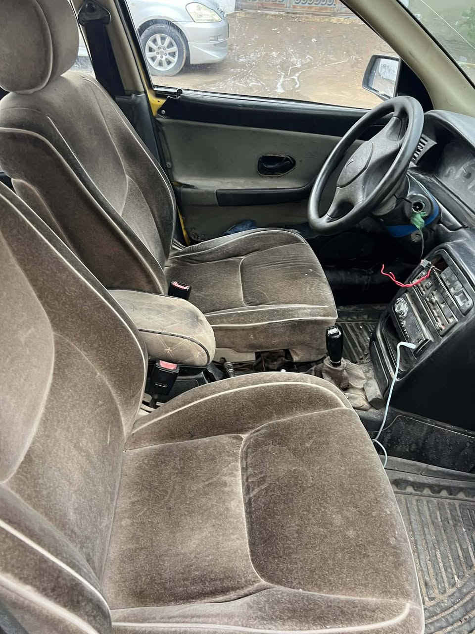 سمند ٢٠٠٩ للبيع بدون راعي بيه سنويه عظم عاج اكفلك سرقه وعشائر السعر ١١ورقه محركها نص عمر
***********
