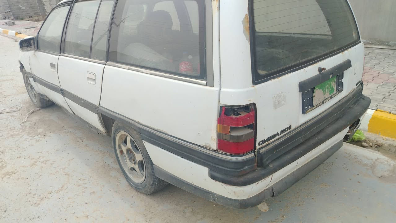 سلام عليكم لبيع اوميكه موديل 92 كشر كدام العين والباقي شرط مثل كير محرك شرط اكسل شرط ابيعها بدون شرط الحسبه مكان سياره كركوك ناحه تازه *********** سعرها 8ورقه موجود خاص
