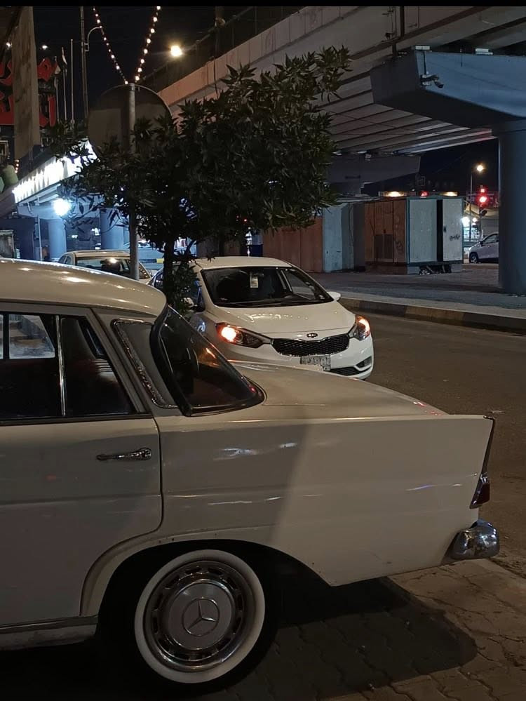 للبيع 🚨مرسيدس كلاسيك موديل 1967 🖤
✔️ محرك + كير بلادي✔️ 
غرفة نظيفة بنسبة 80٪؜✔️ 
سيارة مرتبة وتصلح مشروع أو استخدام يومي✔️ 
تخم تاير جديد ✔️
باتري جديد ✔️
منظومة بانزين جديده ✔️
منظومة نار ديلكو + ماكنيت حديث لا بلاتين ولا خربطة 
منظومة عادم جديدة (صالصنصات)
رقم الماني تحويل ثاني يوم مشروع وطني 
لوحات برقم مميز مواليد + شهر 
بور بريك جديد ترايك وين ميعجبك
هيبة المرسيدس القديمة الأصيلة

السيارة بحالةجيده 
 بالنسبة لعمرها، والجاد يتواصل خاص 

*********** اتصال 
الموقع: كربلاء
السعر ٦٨ ورقة وبيها مجال 

#مرسيدس #Mercedes #W110 #كلاسك #سيارات_قديمة #مرسيدس
