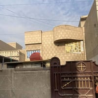 اسلام عليكم بيت للبيع مساحه ١٦٠ متر وجه ٨ متر نزال ٢٠  يحتوي علا ٣ غرف...