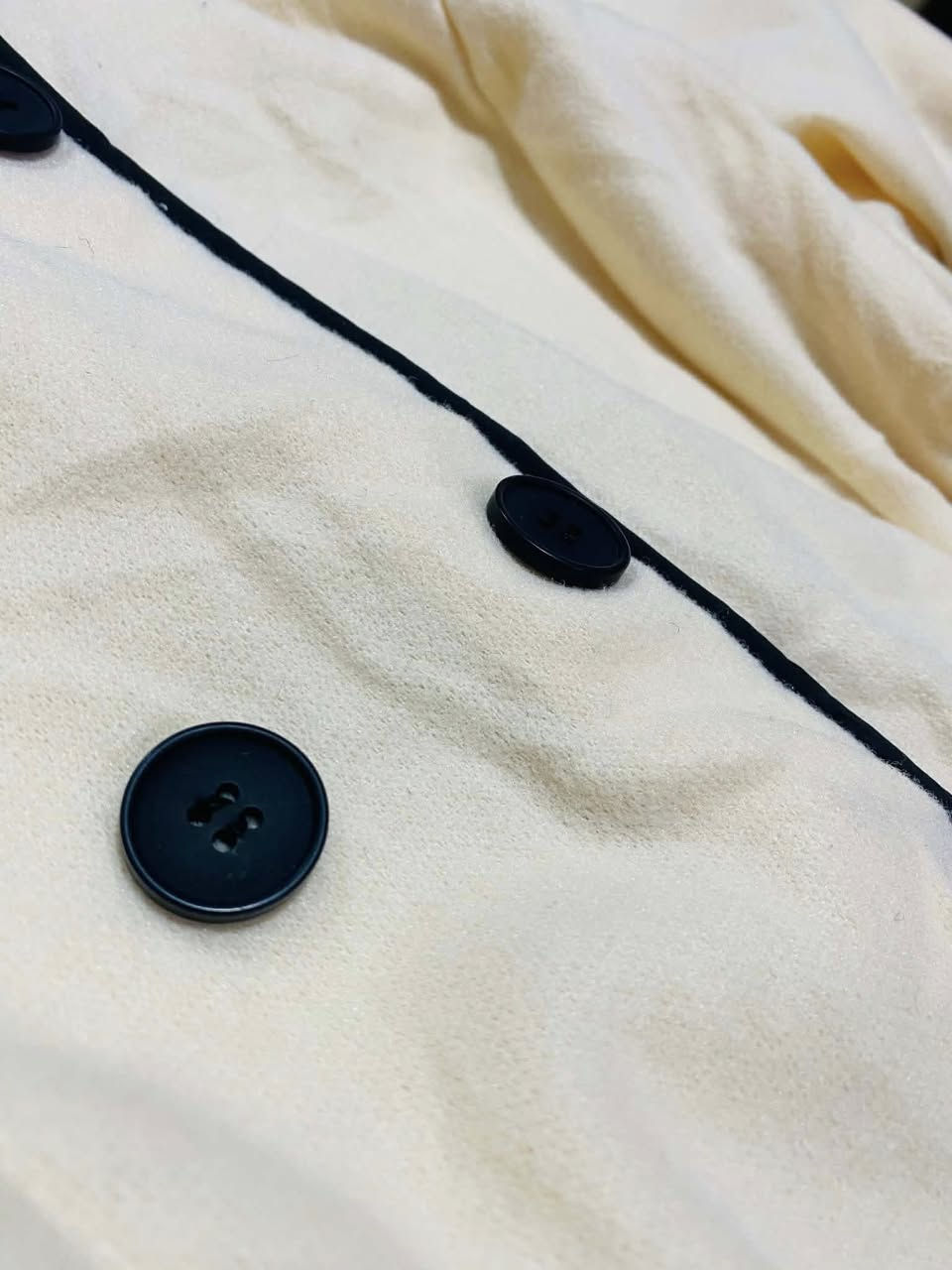 جاكيت مقاس ٤٦ جديده شتويه الها سحاب كامل من الخلف  للبيع ٨ دنانير شامل توصيل لاي مكان


**إذا كنت صاحب هذا الإعلان وتريد حذفه لأي سبب، رجاءا أرسل رسالة إلى الدعم الفني**