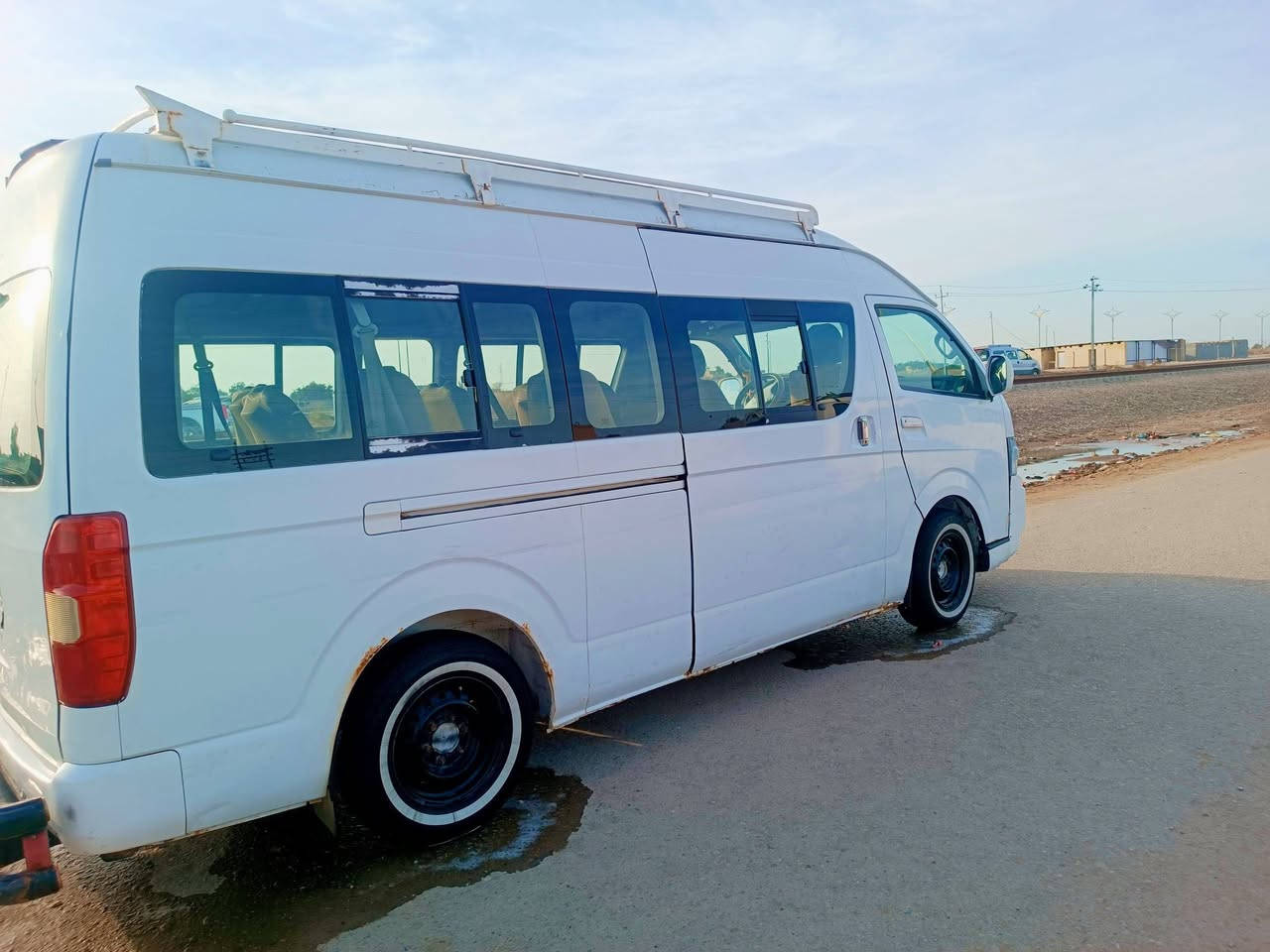 السلام عليكم جنبي عالي لبيع 14كفاله من كلشي كير مكينه اكسن هايس دوشمه كاعيه كله كفاله بسمي السياره مداور ثانيوم   مكاني الديوانيه قضاء السدير  السعر 133وبيه مجال ال الشراي يتصل ***********
