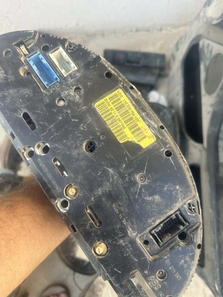 السلام عليكم غراض لبيع دشبول فيشتين اكو وتلث فيش بورد تبريد كامل كارت لايتات توصيل موجود


**إذا كنت صاحب هذا الإعلان وتريد حذفه لأي سبب، رجاءا أرسل رسالة إلى الدعم الفني**