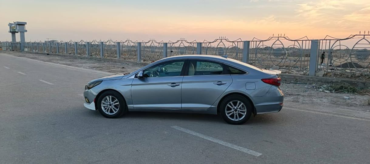 سوناته موديل 15 فول موصفات عده تنته سيار مكينه كير حداديه كفاله سيارا وراد كندي بيه 3قطع صبغ مكفوله ضربه وتبديل سعر 98 مكاني البصره رقمي ***********
