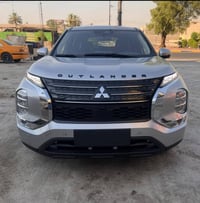 🔥 للبيع – ميتسوبيشي أوتلاندر SE موديل 2023 🔥 سعر مغري اخو بلاش سياره ا...
