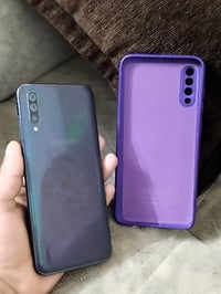 سامسونك A70 • ١٢٨ • طخه بالشاشة