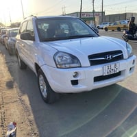 توسان ٢٠٠٩ • مكينة ٢٠٠٠ • ماشي ١٥٥ ألف