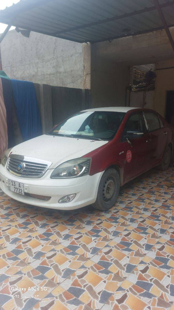 السلام عليكم
سياره جيلي موبل موديل 2012
مكينة 1800  
صدر جديد 
تبريد شغال 
سنوية لل2029
مكان السياره كوت حي الجهاد اي استفسار اتصل على *********** وبالخدمة
