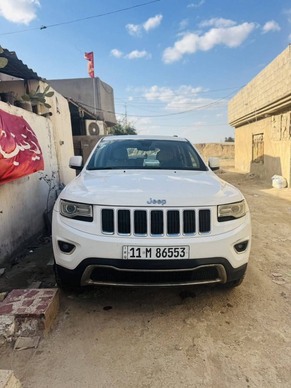 جيب خليجي لاريدو 15 بيها بس هذا الي محدد صبغ اقرا المنشور زين بس بين البابين صبغ السعر 210 وبيها مجال الاتصال على الرقم ***********
