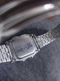 للبيع ساعة Casio AL-180 أصلية Vintage من إنتاج اليابان حوالي 1987. تصم...