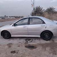 سيراتو • ٢٠٠٤ • مكينة ٢٠٠٠